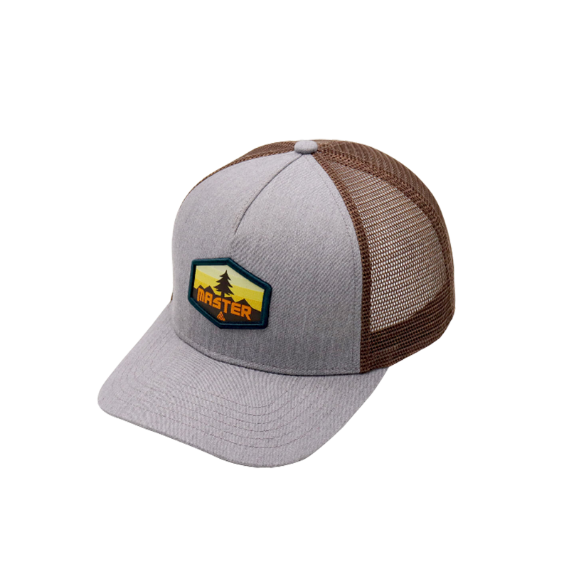Труцкер мрежаста капа са логотипом ткане закрпе
